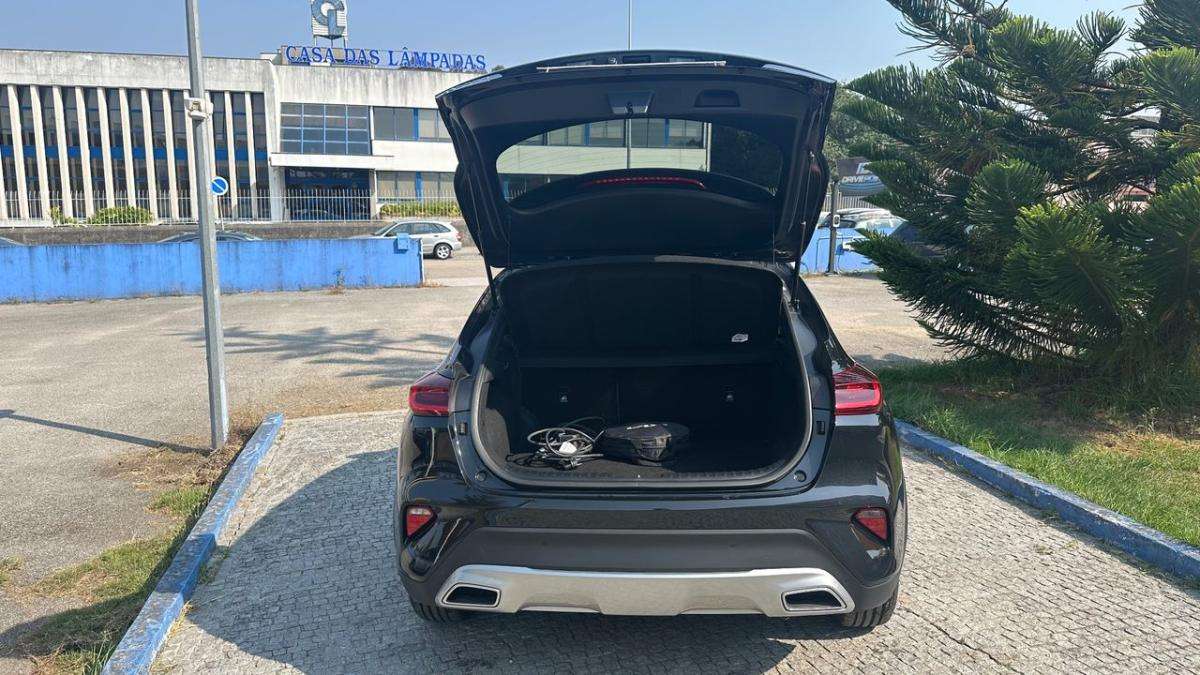 kia-xceed-2022-hibrido-a-gasolina-1580cc