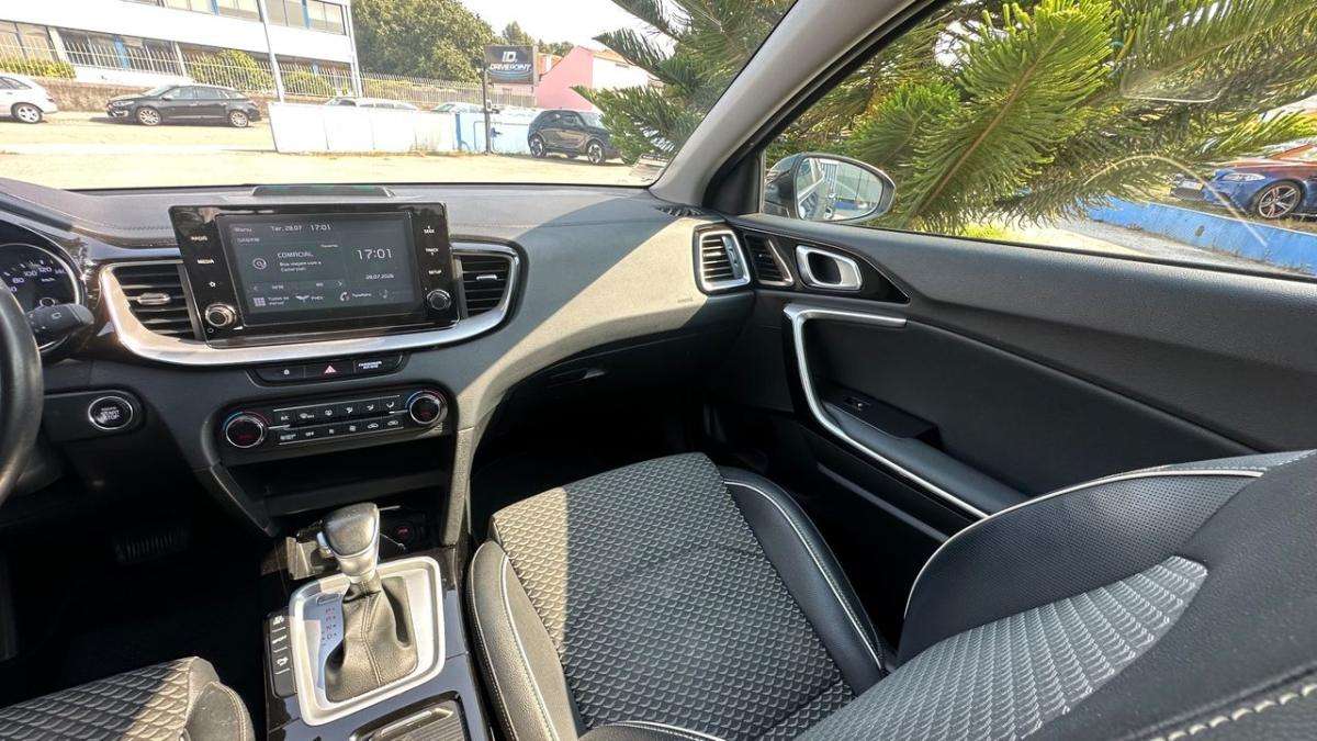 kia-xceed-2022-hibrido-a-gasolina-1580cc