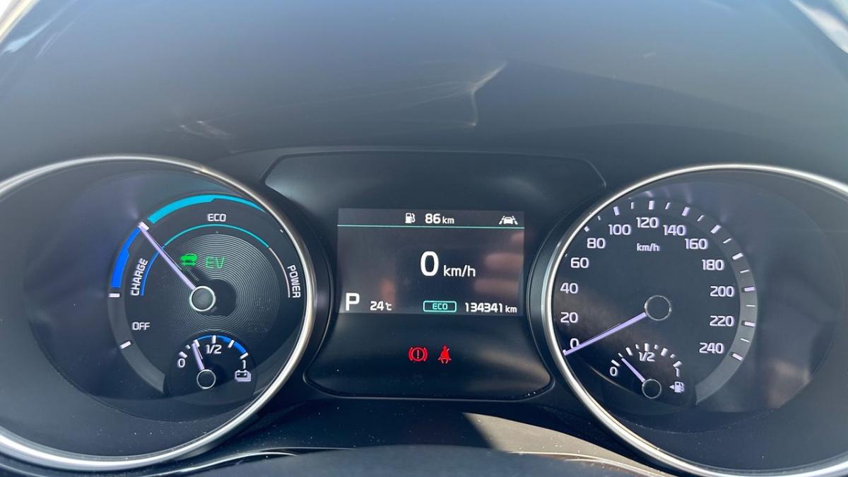 kia-xceed-2022-hibrido-a-gasolina-1580cc
