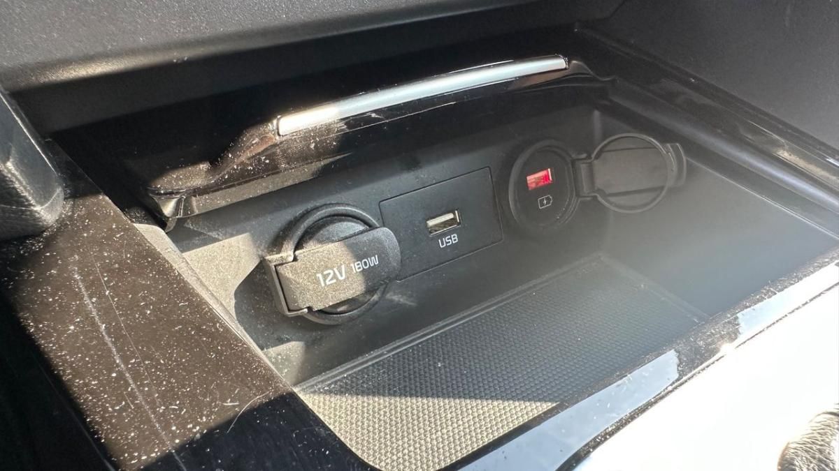 kia-xceed-2022-hibrido-a-gasolina-1580cc