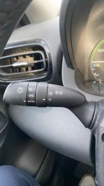 toyota-yaris-2022-hibrido-a-gasolina-1490cc