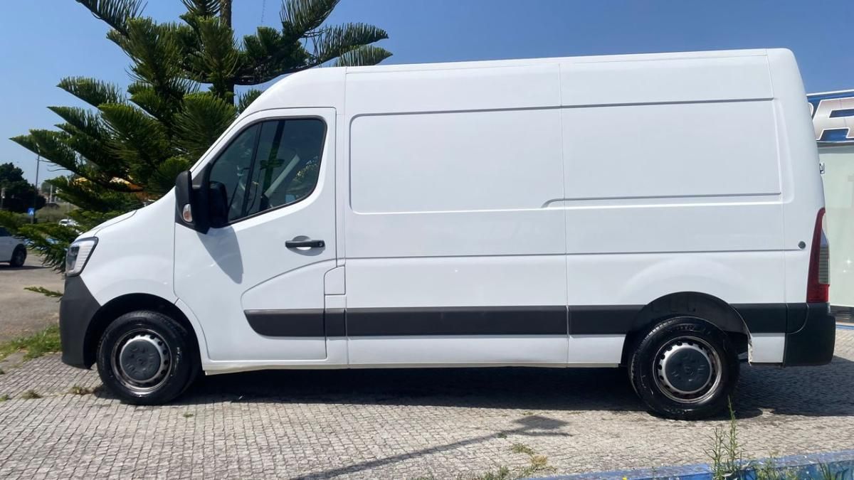 renault-master-2023-diesel-2299cc