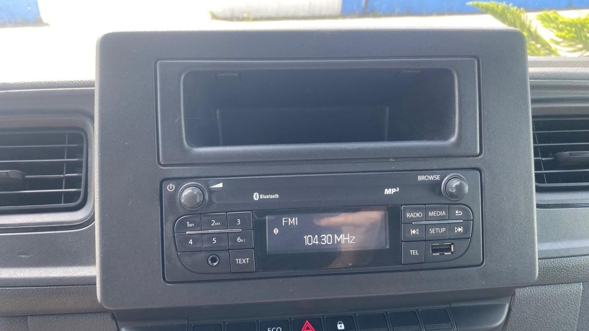 renault-master-2023-diesel-2299cc