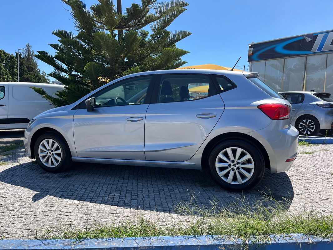 seat-ibiza-2024-gasolina-999cc