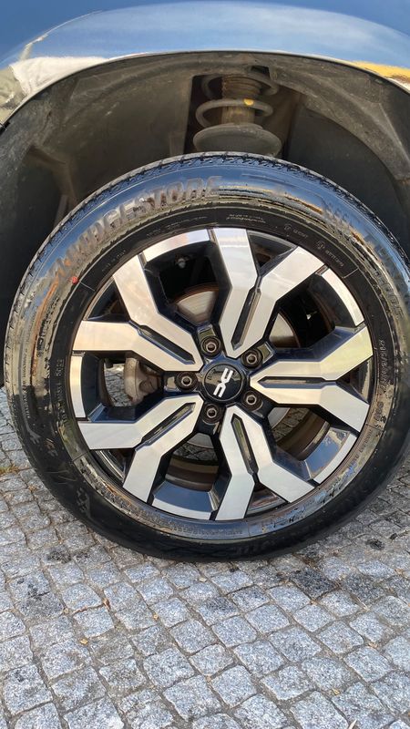 dacia-duster-2023-gpl-999cc