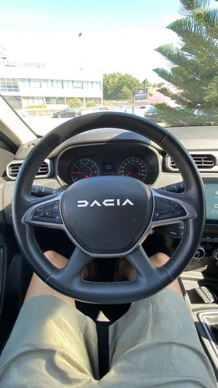 dacia-duster-2023-gpl-999cc