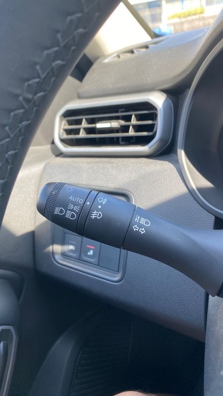 dacia-duster-2023-gpl-999cc