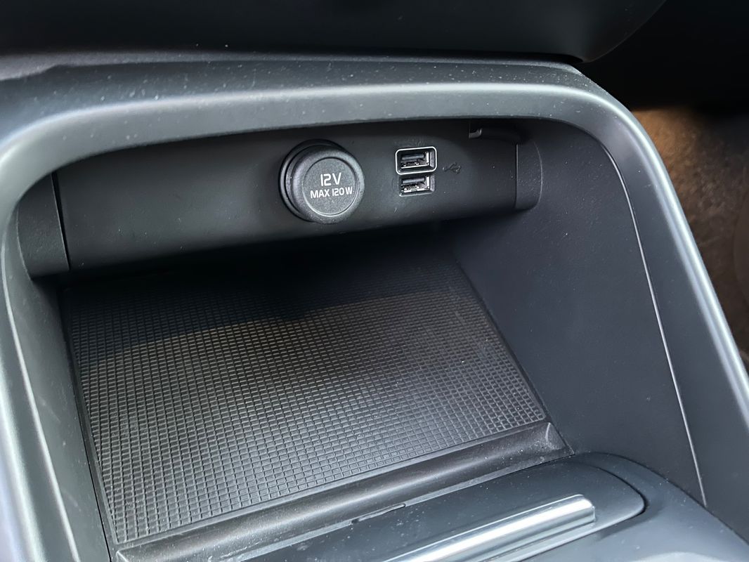 volvo-xc40-2020-hibrido-a-gasolina-1477cc