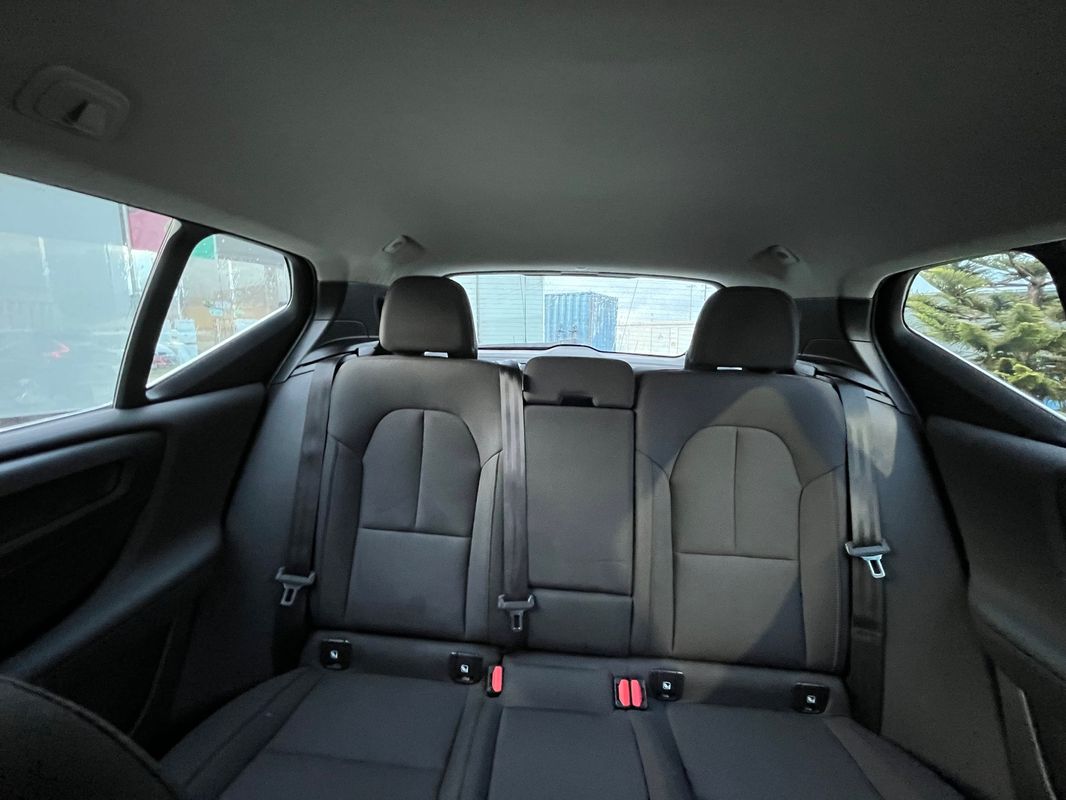 volvo-xc40-2020-hibrido-a-gasolina-1477cc