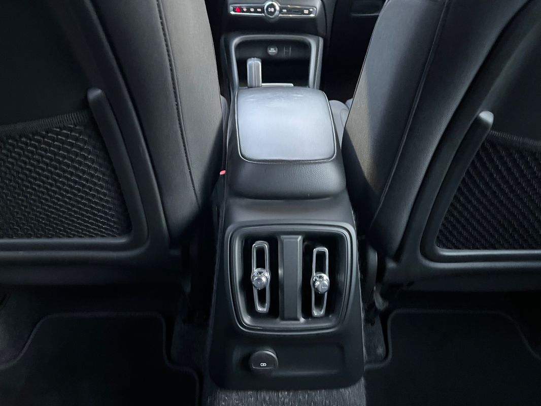 volvo-xc40-2020-hibrido-a-gasolina-1477cc
