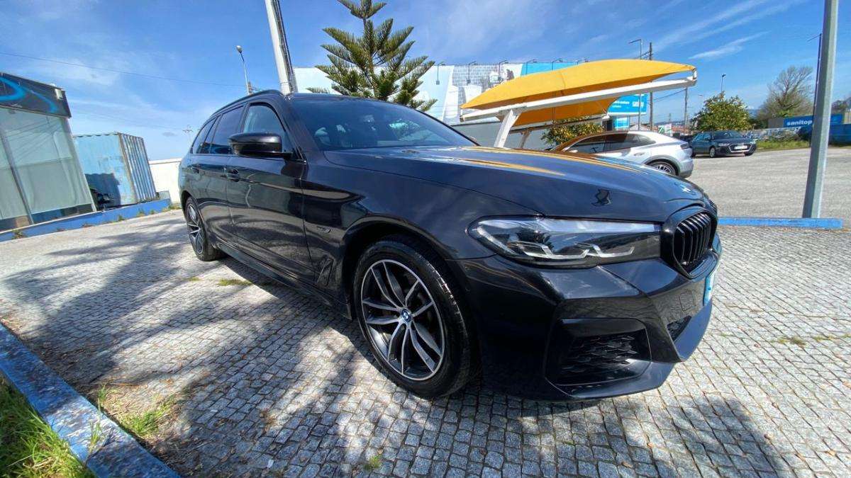 bmw-serie-5-2022-hibrido-a-gasolina-1998cc
