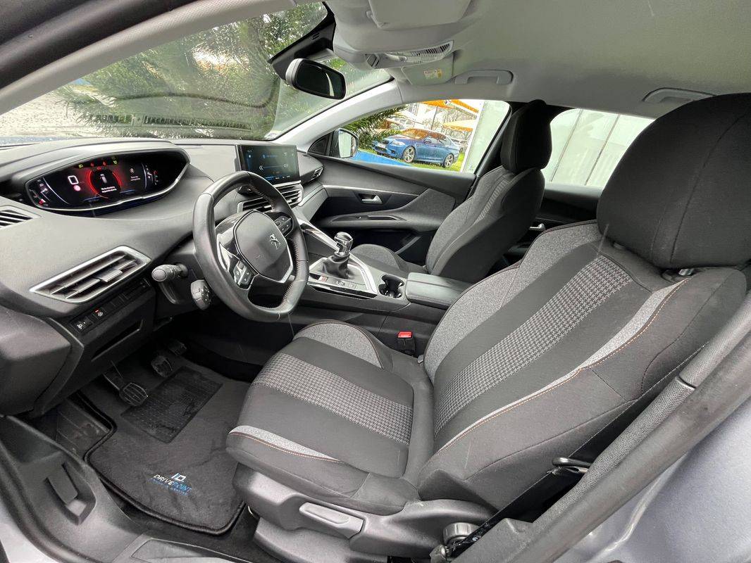 peugeot-3008-2022-diesel-1499cc