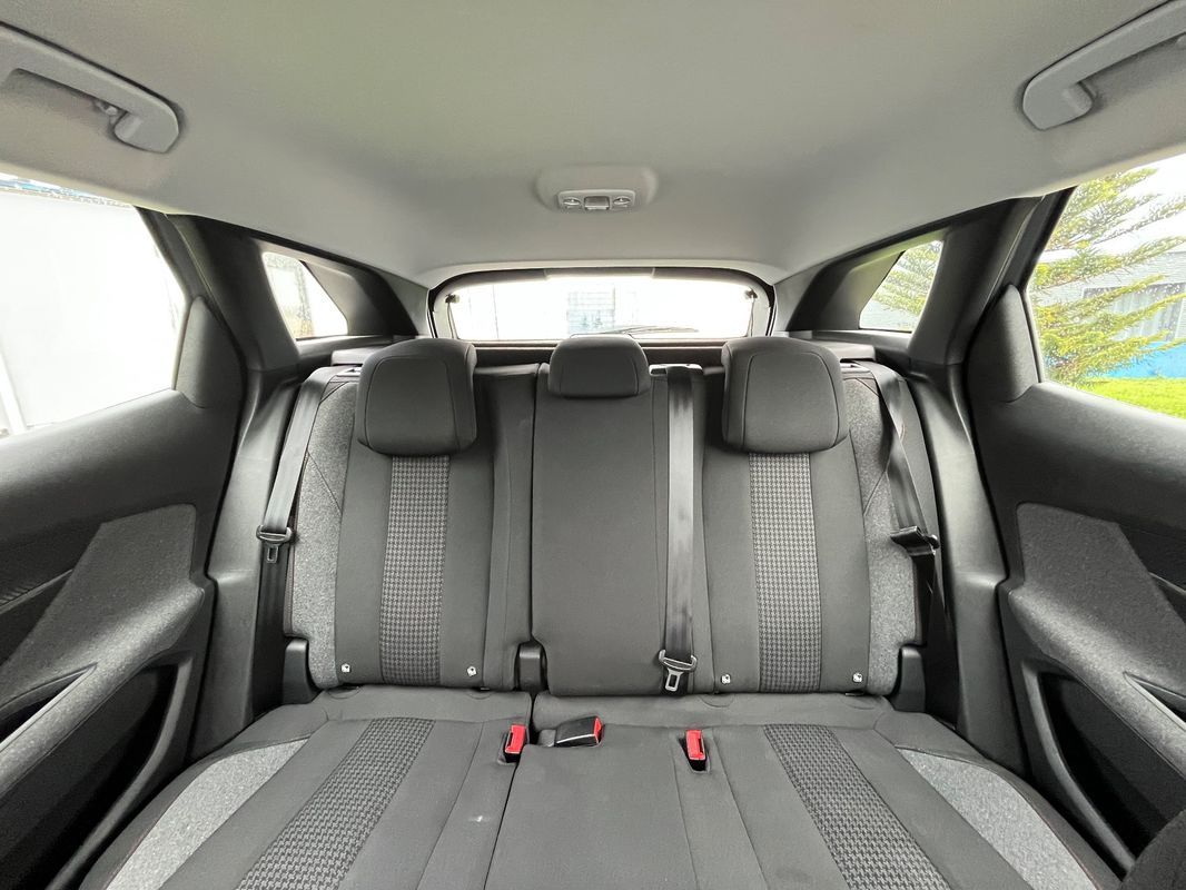 peugeot-3008-2022-diesel-1499cc