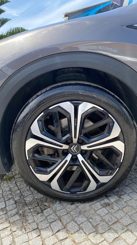 citroen-c5-2023-hibrido-a-gasolina-1598cc