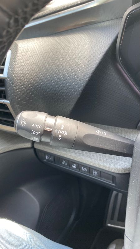 citroen-c5-2023-hibrido-a-gasolina-1598cc
