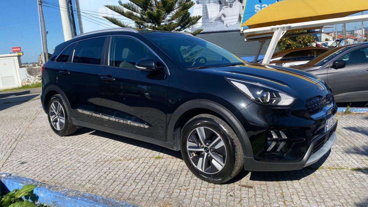 kia-niro-2020-hibrido-a-gasolina-1580cc