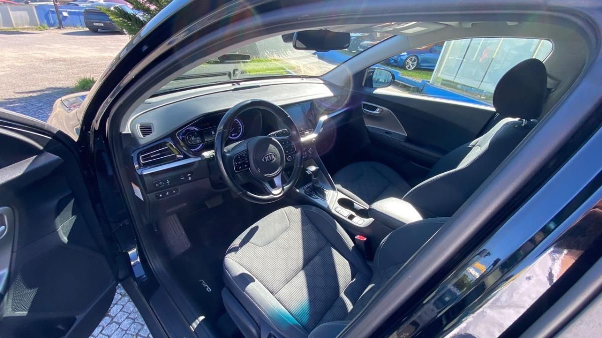 kia-niro-2020-hibrido-a-gasolina-1580cc