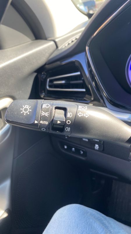 kia-niro-2020-hibrido-a-gasolina-1580cc