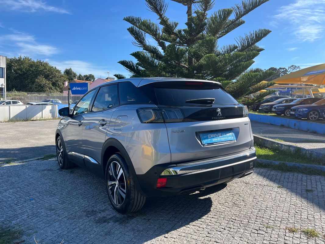 peugeot-3008-2021-hibrido-a-gasolina-1598cc