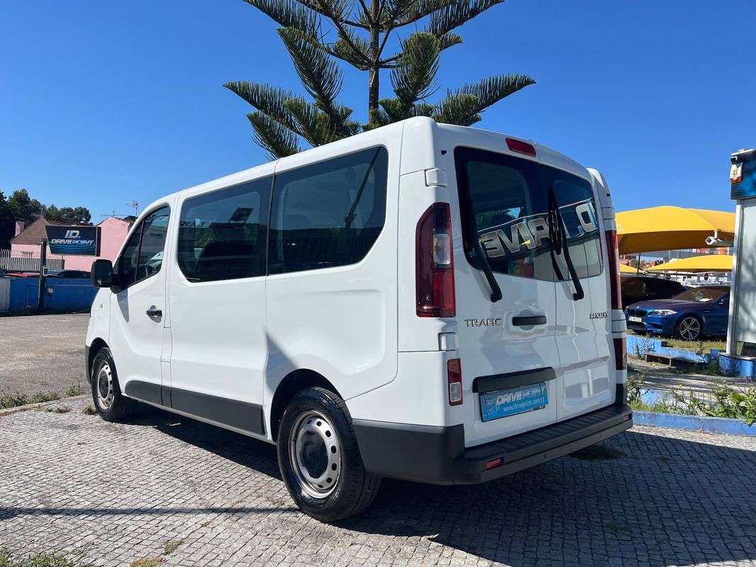 renault-trafic-2020-diesel-1997cc