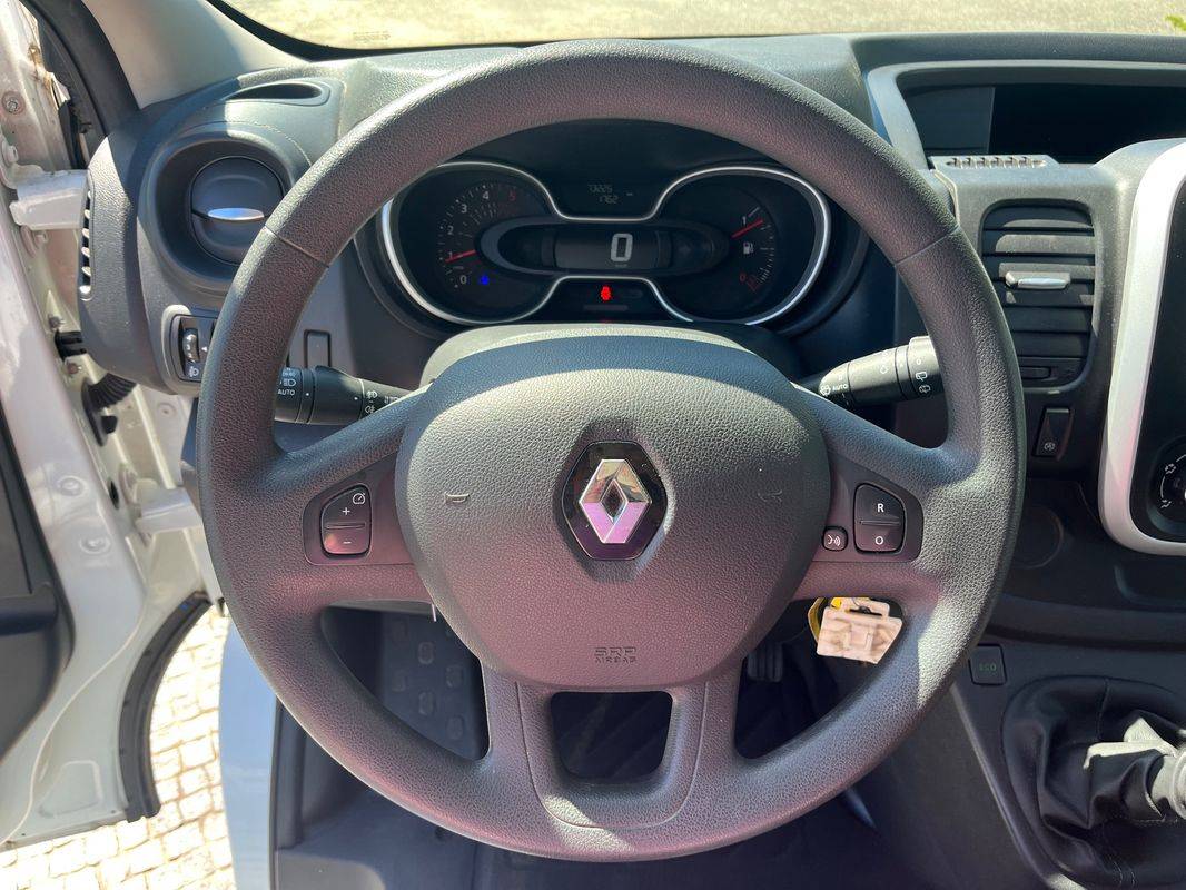 renault-trafic-2020-diesel-1997cc