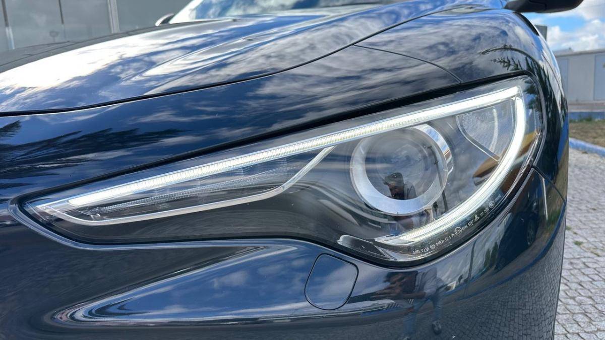 alfa-romeo-stelvio-2021-diesel-2143cc