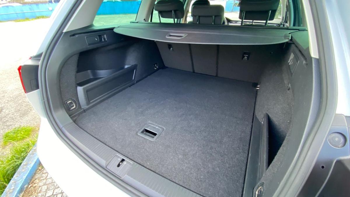 volkswagen-passat-variant-2020-hibrido-a-gasolina-1395cc