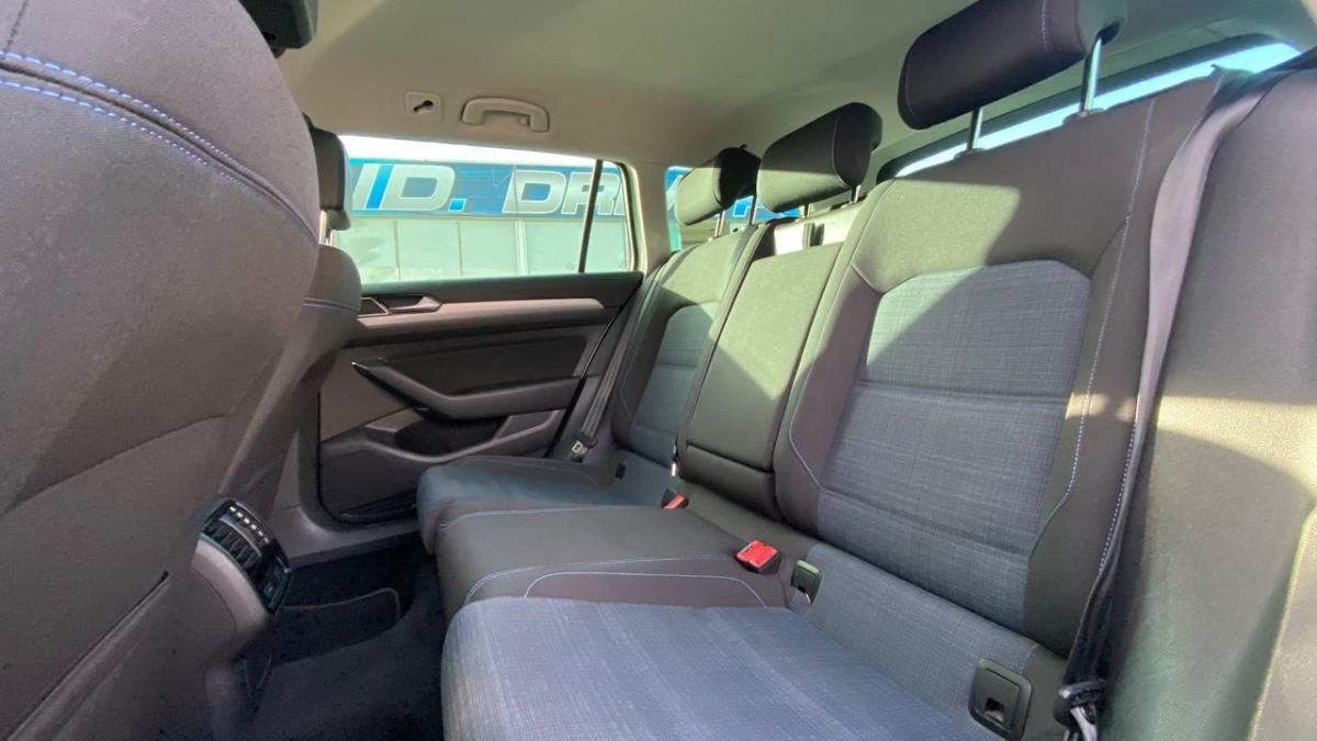 volkswagen-passat-variant-2020-hibrido-a-gasolina-1395cc