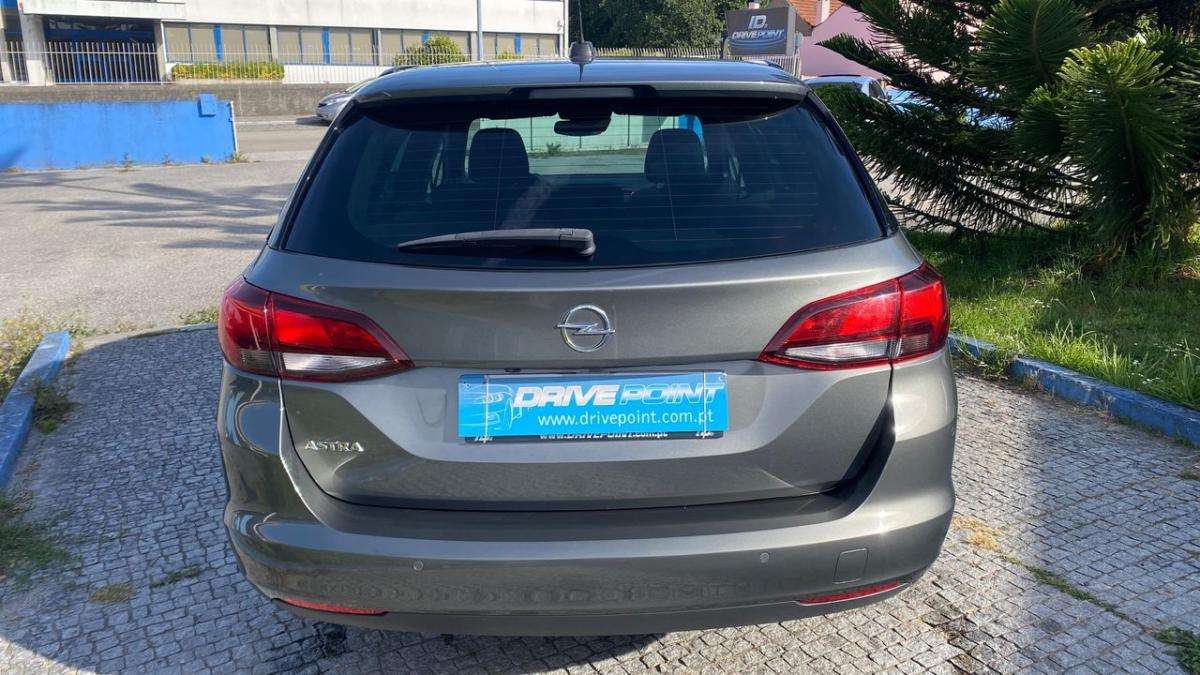 opel-astra-sport-tourer-2020-diesel-1496cc
