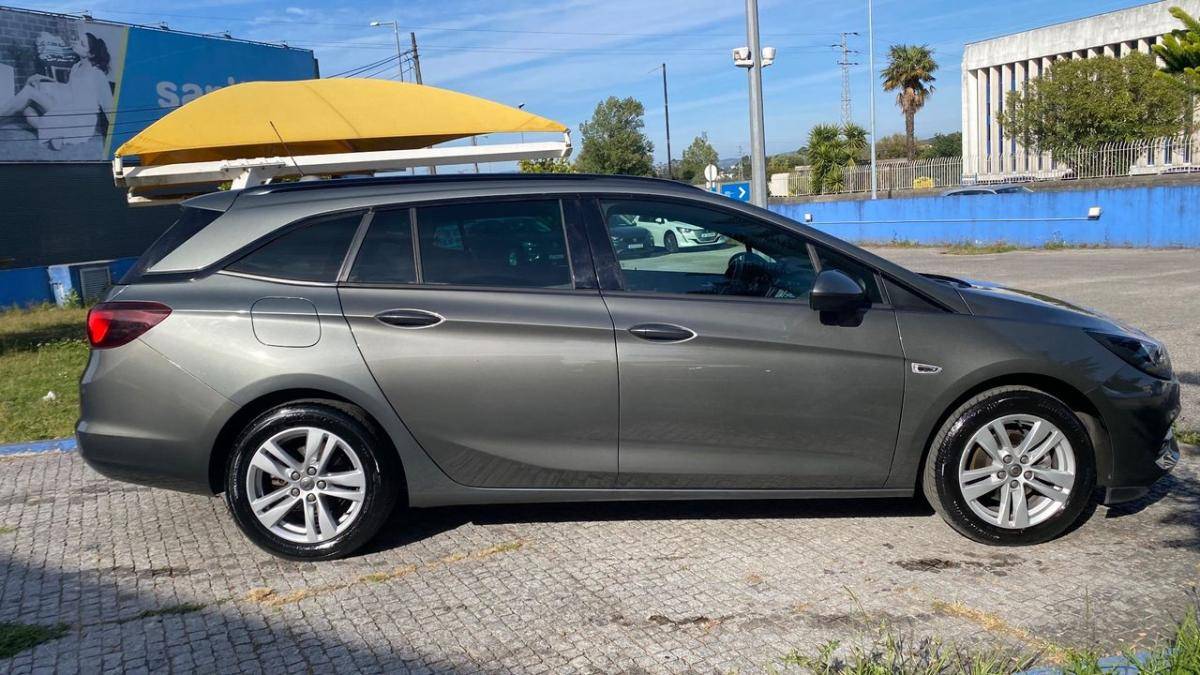 opel-astra-sport-tourer-2020-diesel-1496cc