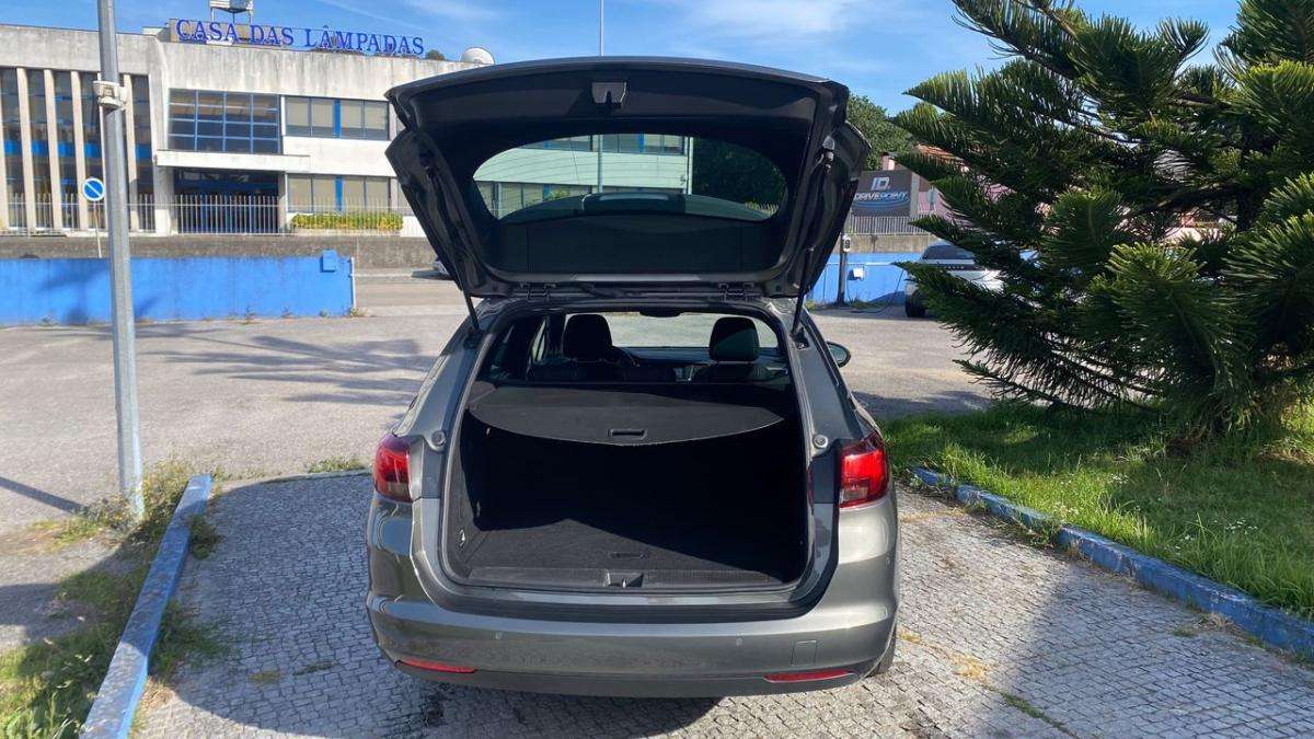 opel-astra-sport-tourer-2020-diesel-1496cc
