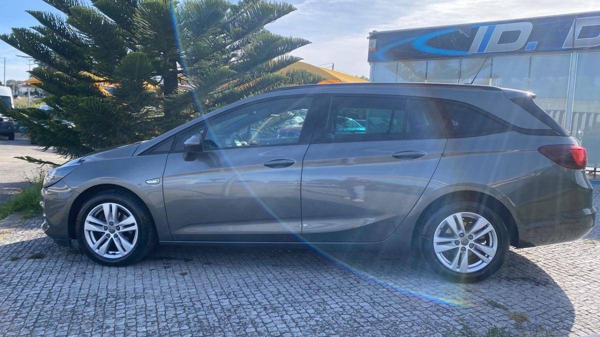 opel-astra-sport-tourer-2020-diesel-1496cc