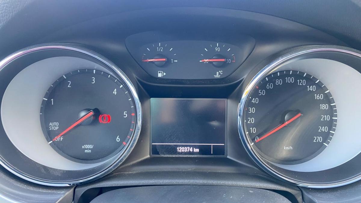 opel-astra-sport-tourer-2020-diesel-1496cc