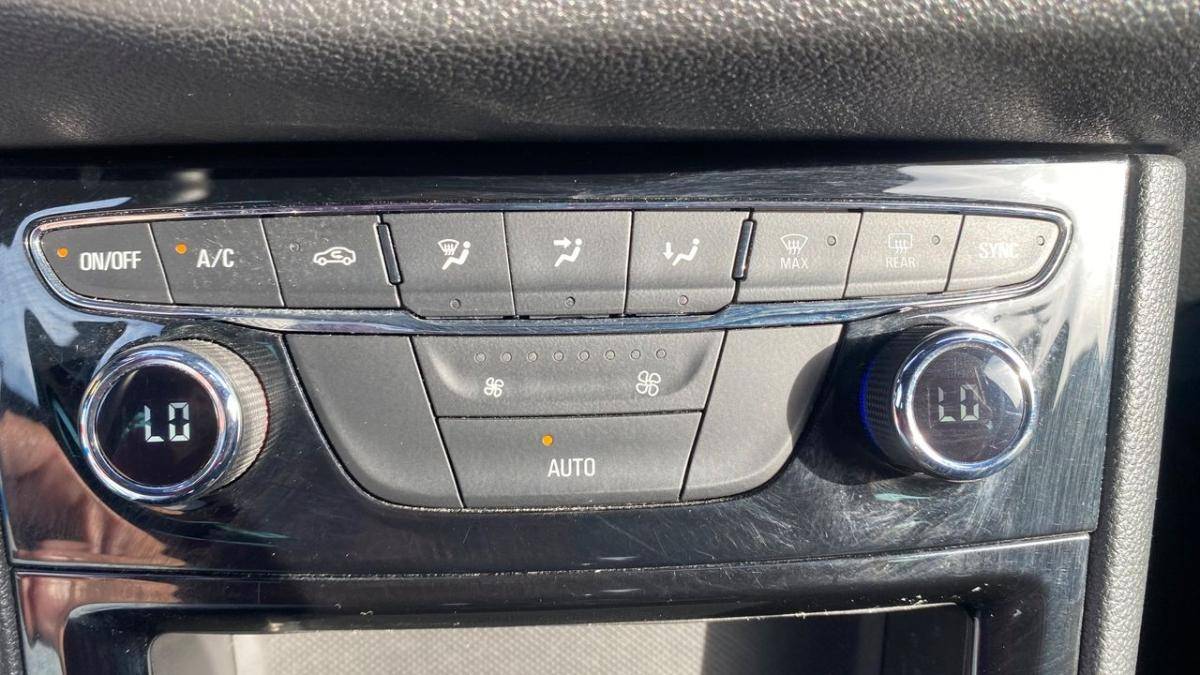 opel-astra-sport-tourer-2020-diesel-1496cc