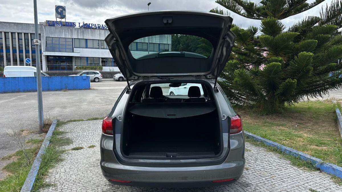 opel-astra-sport-tourer-2020-diesel-1496cc