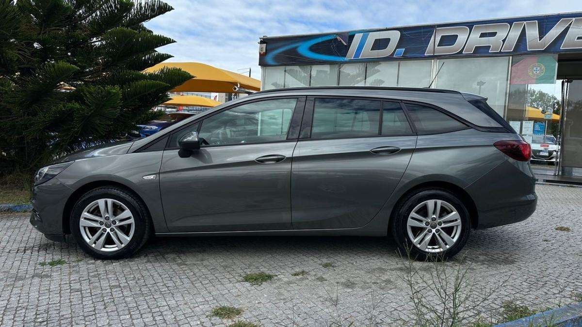 opel-astra-sport-tourer-2020-diesel-1496cc