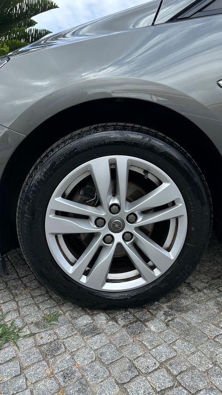 opel-astra-sport-tourer-2020-diesel-1496cc