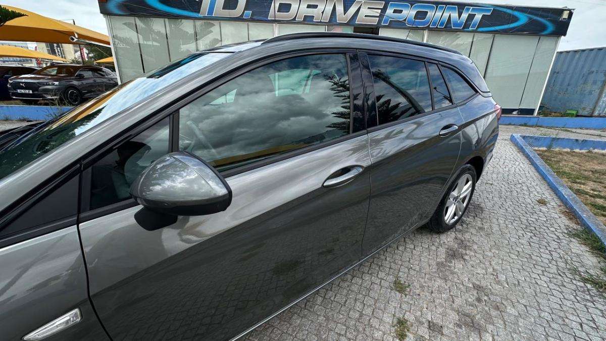 opel-astra-sport-tourer-2020-diesel-1496cc