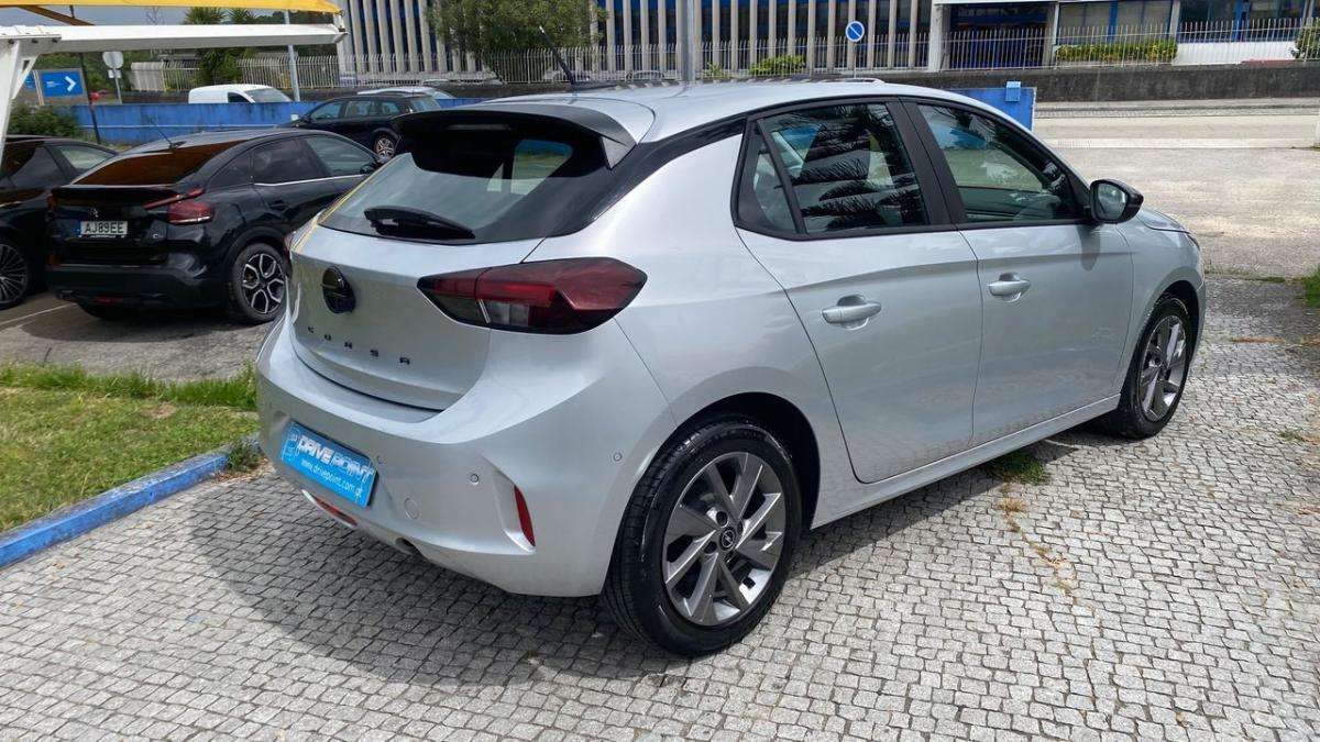 opel-corsa-2025-gasolina-1199cc