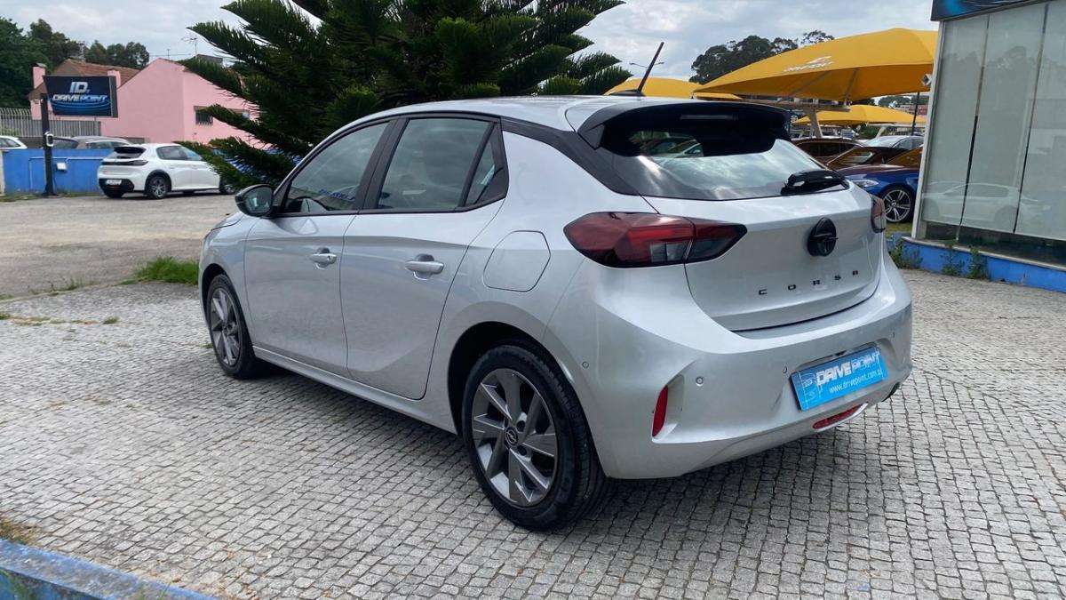 opel-corsa-2025-gasolina-1199cc