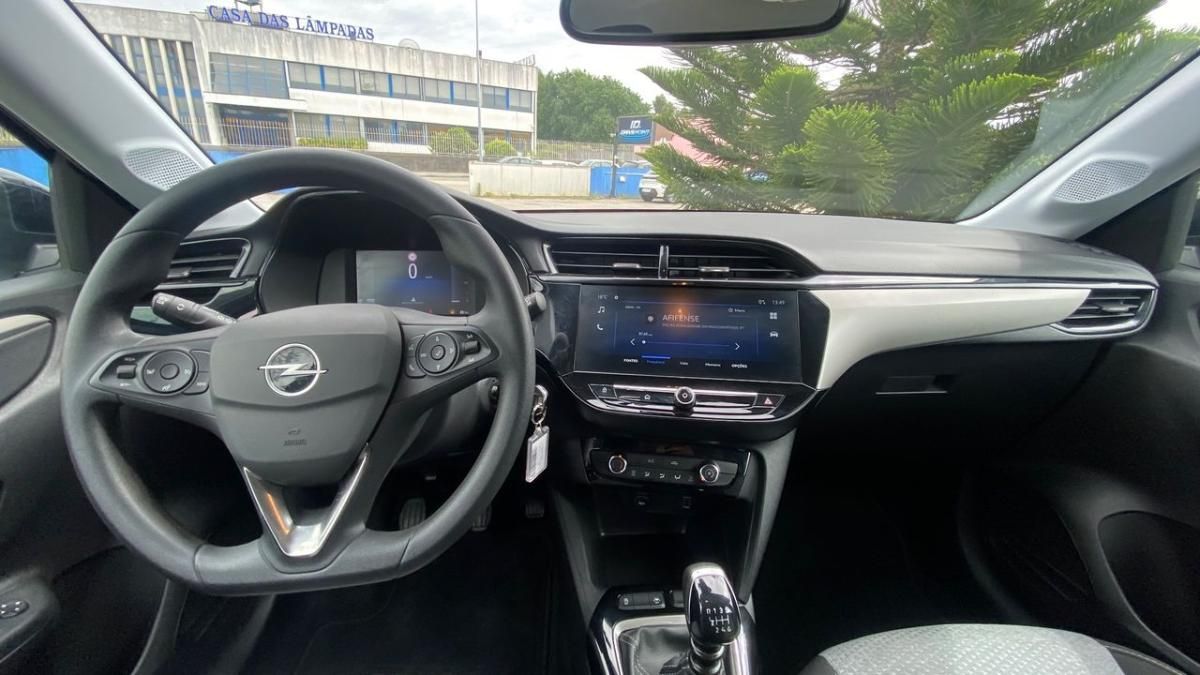 opel-corsa-2025-gasolina-1199cc