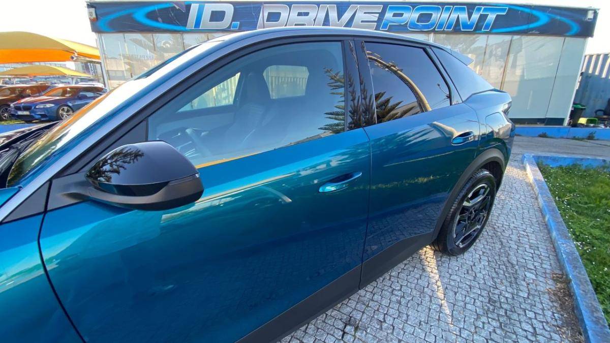 peugeot-e-3008-2024-eletrico-0cc