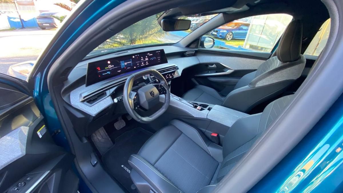 peugeot-e-3008-2024-eletrico-0cc