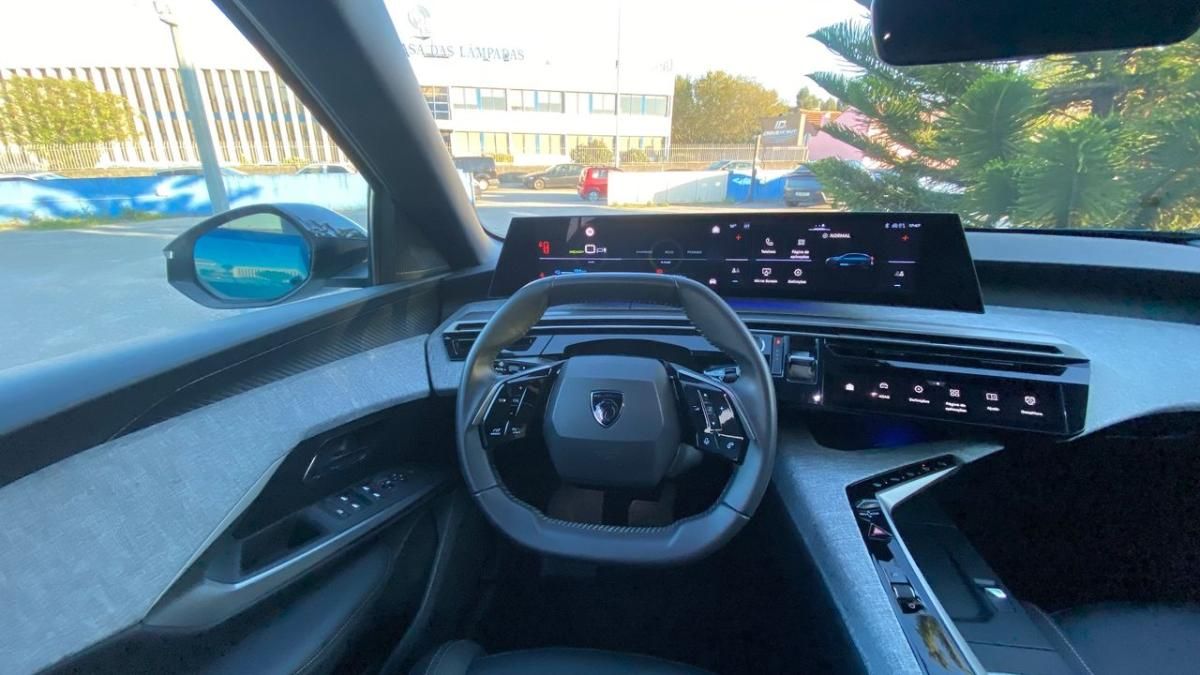 peugeot-e-3008-2024-eletrico-0cc