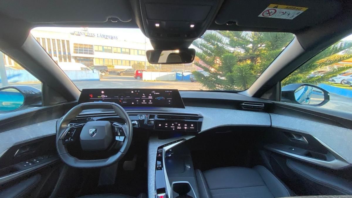peugeot-e-3008-2024-eletrico-0cc