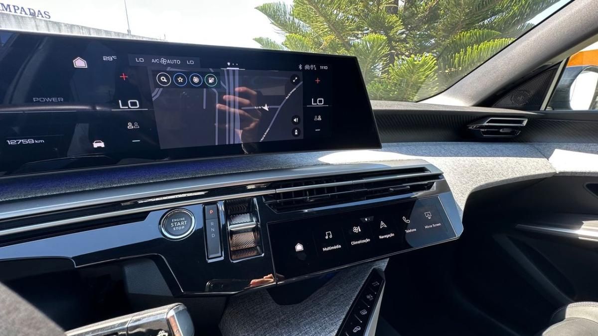 peugeot-e-3008-2024-eletrico-0cc