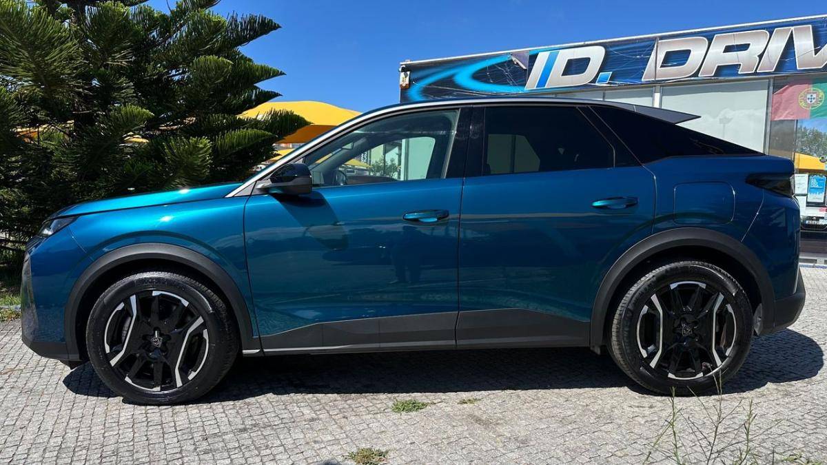 peugeot-e-3008-2024-eletrico-0cc