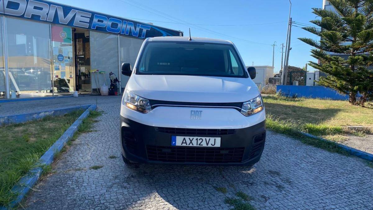 fiat-doblo-2023-diesel-1499cc