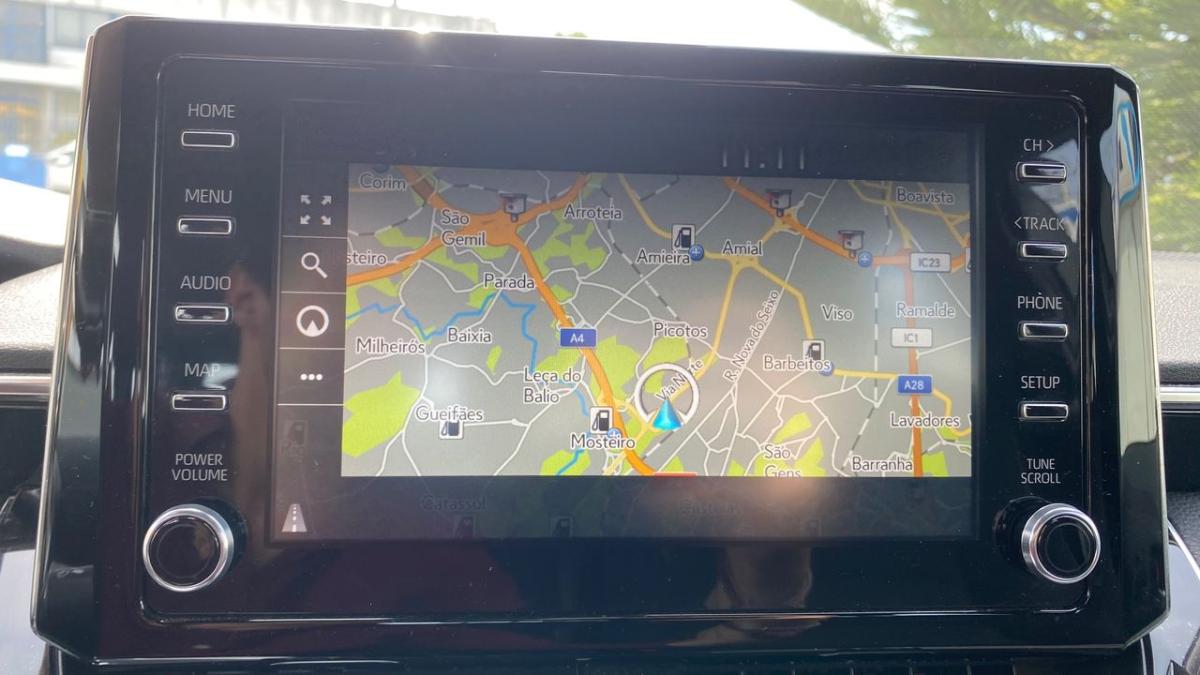 toyota-corolla-2021-hibrido-a-gasolina-1798cc