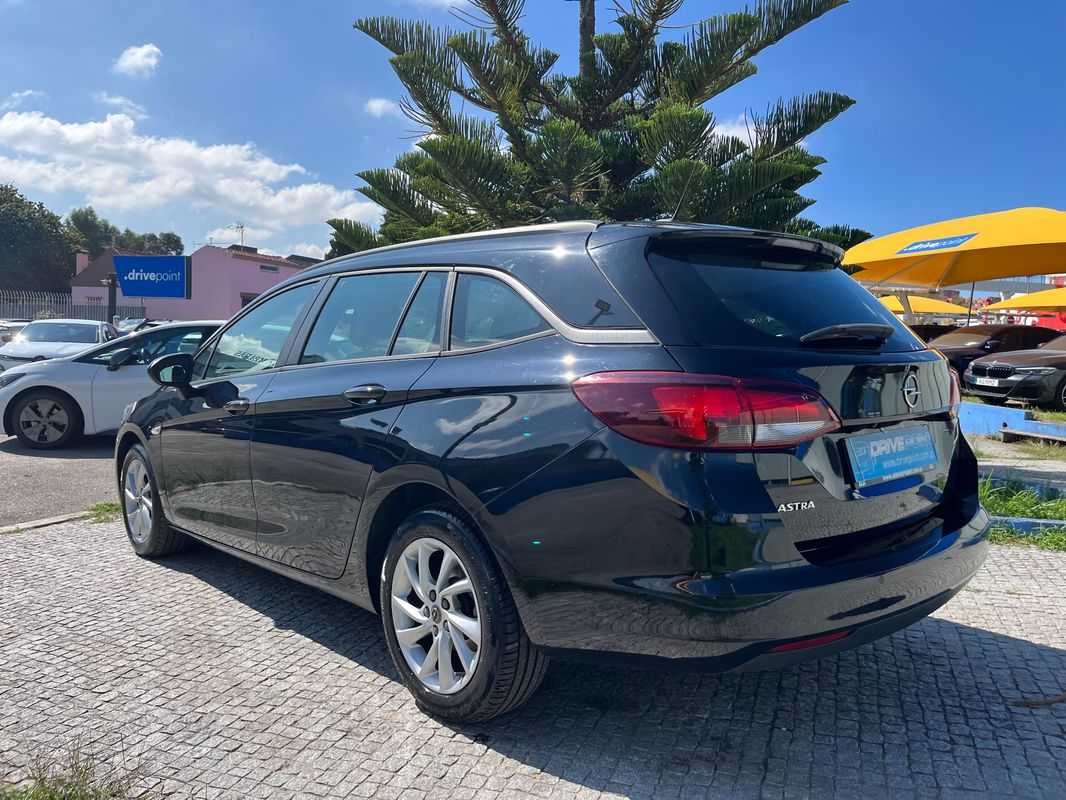 opel-astra-sport-tourer-2020-diesel-1496cc